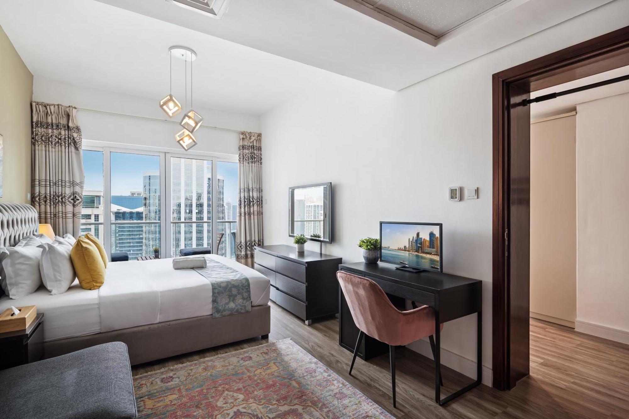 La Buena Vida: Panoramic Lake View Condo Near Dubai JLT Metro Exterior photo