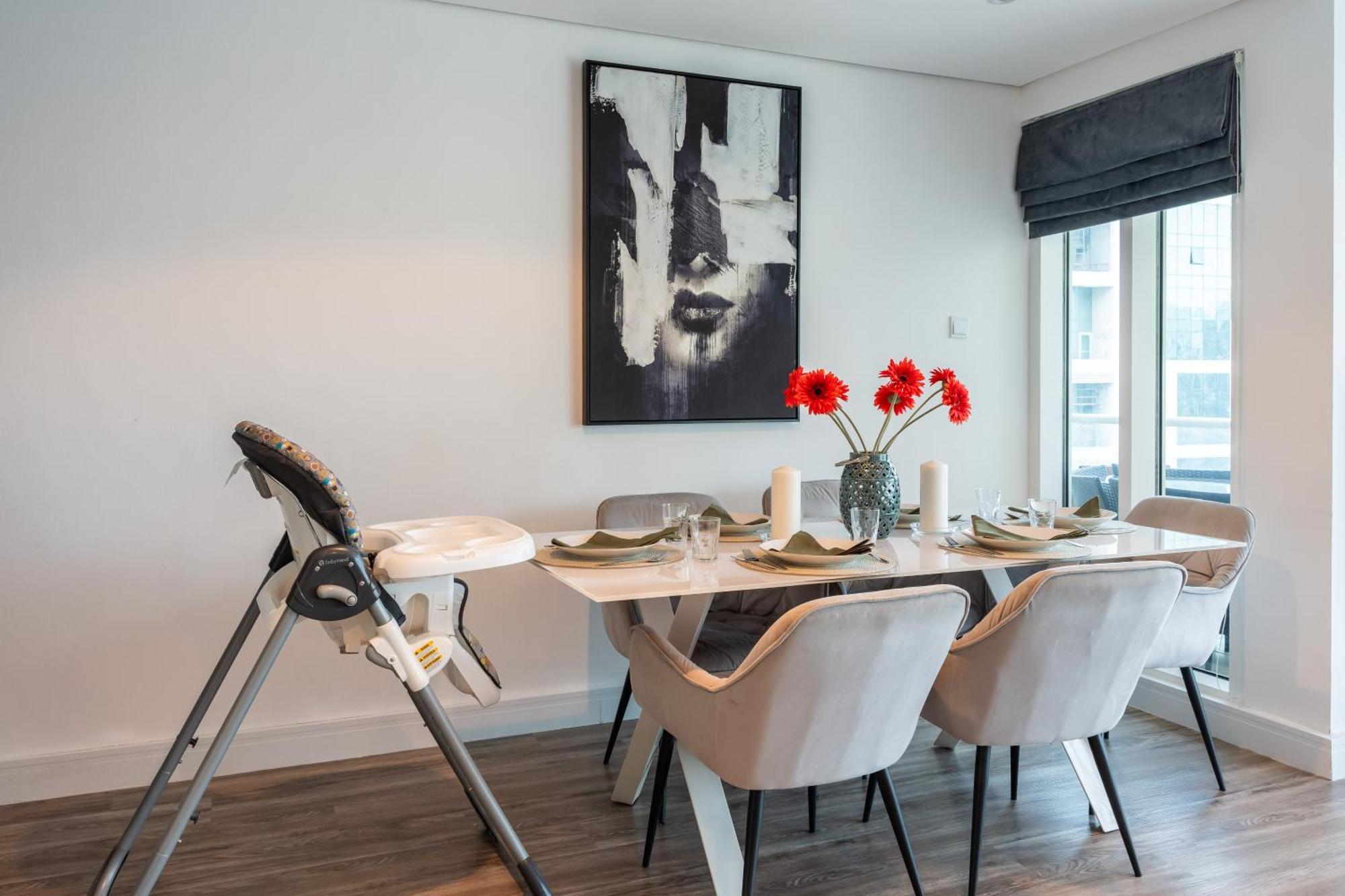 La Buena Vida: Panoramic Lake View Condo Near Dubai JLT Metro Exterior photo